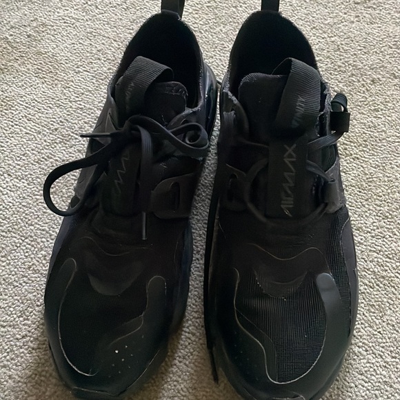 Nike AiR Max Infinity - Picture 3 of 3